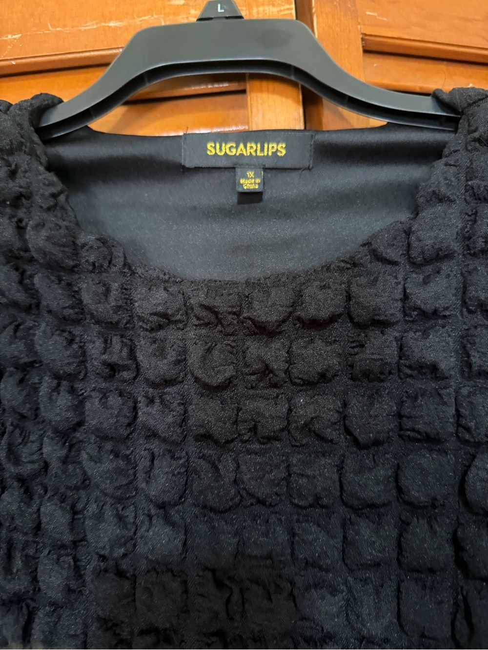 Sugarlips Black Textured Puff Sleeve Blouse - Picture 3 of 11